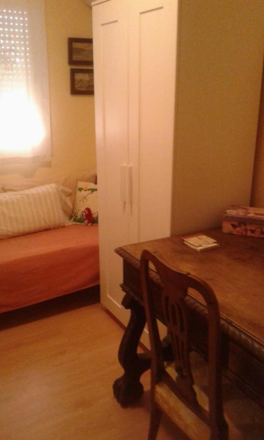 Habitacion Piso Compartido Севилья Экстерьер фото